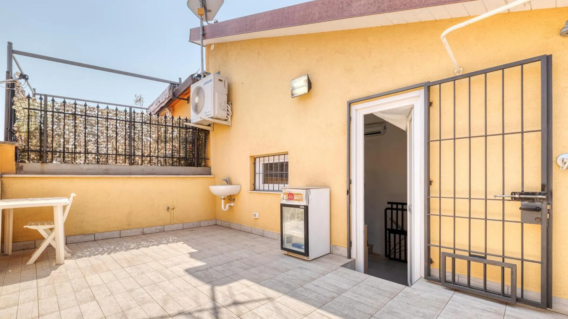 Sea Stone - 100M From The Sea - Happy Rentals 0*, Borghetto Santo Spirito